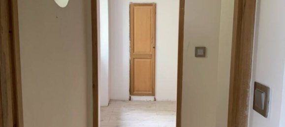 3 bedrooms House in Sorgues, France No. 355545 6