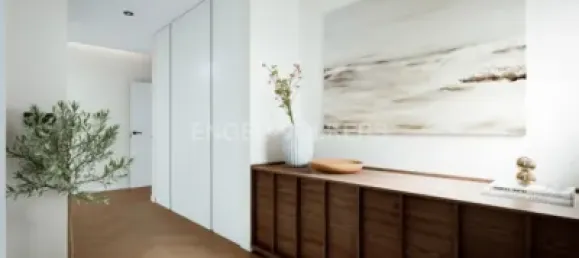 4 bedrooms Apartment in Eixample, Spain No. 185510 20