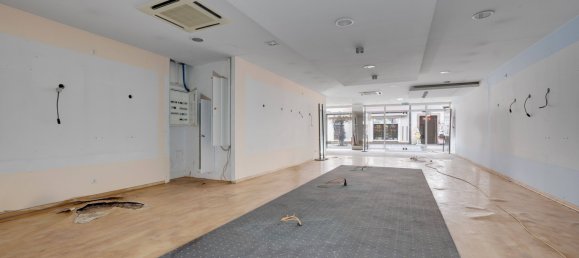 Edifício de 15 divisões em Augsburg, Germany N.º 51809 24