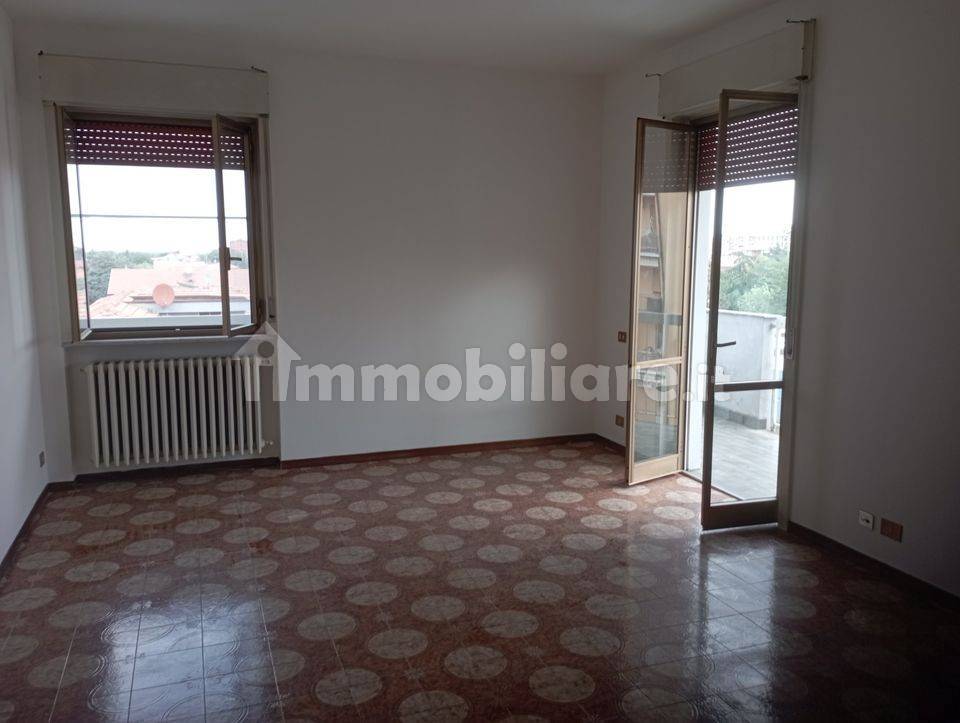 2 bedrooms Apartment in Tortona, Italy No. 79657