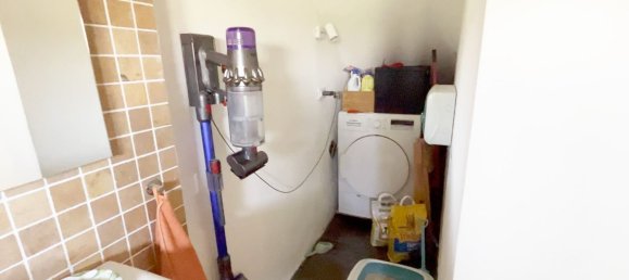 4 rooms House in Casier, Italy No. 278531 6