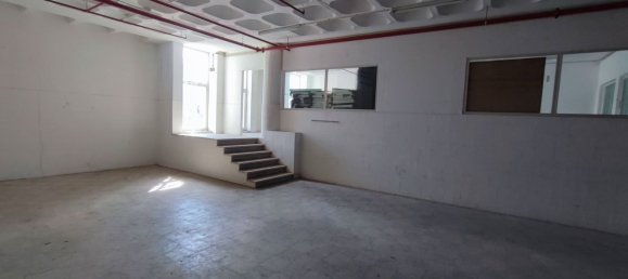 Lagerhaus in Loures, Portugal 4830m², Nr. 85309 11