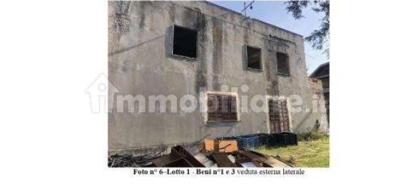 Apartamento de 3 dormitorios en Torre de' Passeri, Italy No. 41803 22