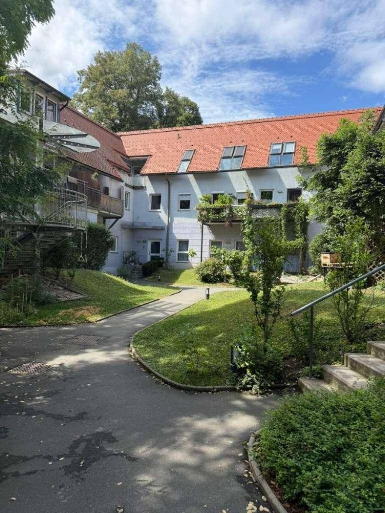 2غرفة شقة في Lend, Austria رقم 238473