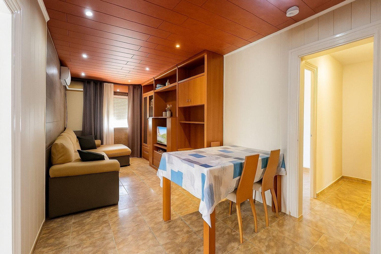 3 غرف نوم شقة في La Llagosta, Spain رقم 144595