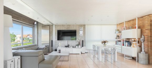 3 bedrooms Villa in Marseille, France No. 332990 13