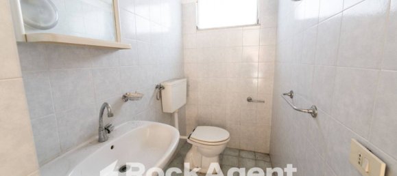 1-Zimmer Gewerbliche Immobilie in Acireale, Italy, Nr. 259468 10