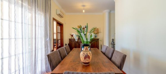 6 bedrooms Villa in Quarteira, Portugal No. 16013 2