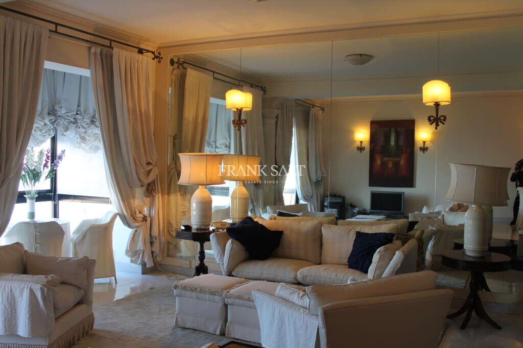 Квартира с 3 спальнями в Слима, Мальта № 3236