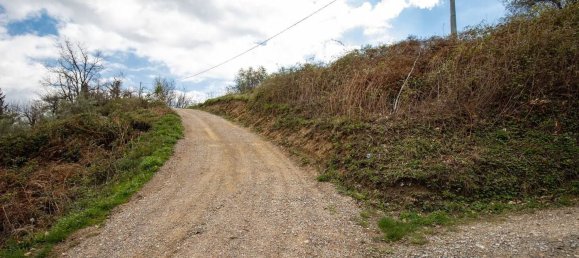 Casa de 5 habitaciónes en Pescia, Italy No. 298963 6
