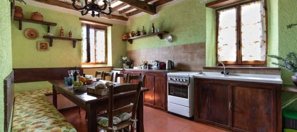 Casa de 5 habitaciónes en Pescia, Italy No. 298963 29