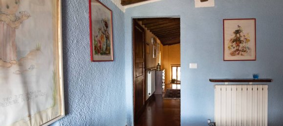 Casa de 5 habitaciónes en Pescia, Italy No. 298963 7