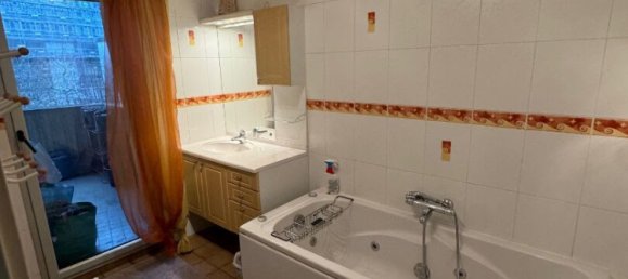 1 bedroom Apartment in Paris, France No. 148473 7