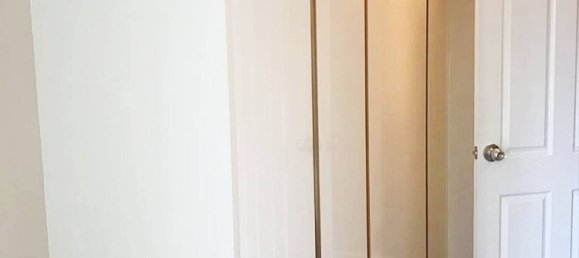 3 bedrooms Condo in Huai Khwang, Thailand No. 14576 4