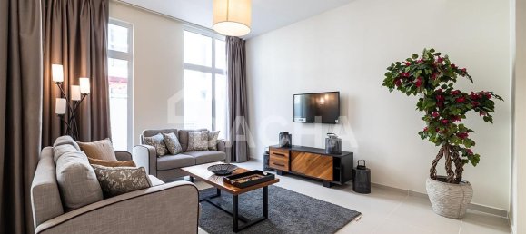 Adosado de 3 dormitorios en Dubai, UAE No. 27100 2