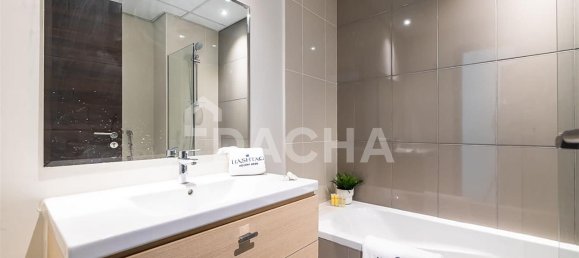 Adosado de 3 dormitorios en Dubai, UAE No. 27100 6