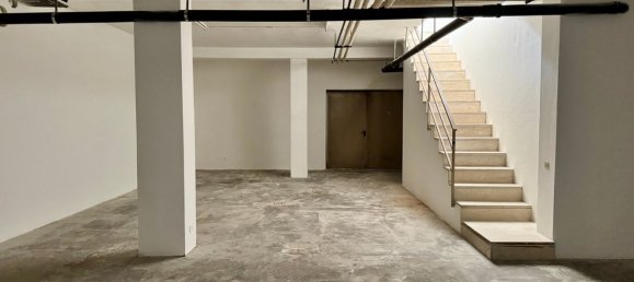 Gewerbliche Immobilie in Udine, Italy 121m², Nr. 311742 11