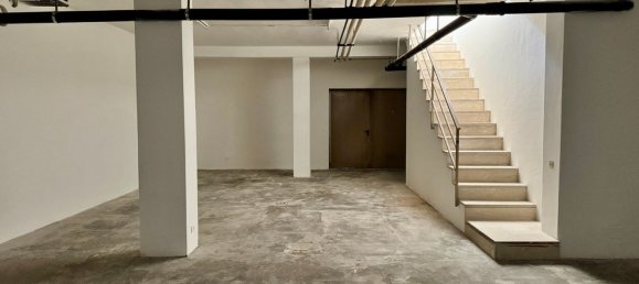 Gewerbliche Immobilie in Udine, Italy 121m², Nr. 311742 12