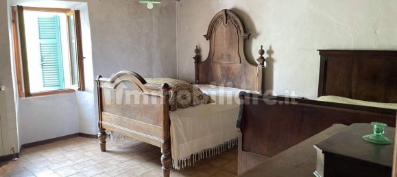 4 bedrooms House in Bardi, Italy No. 267312 12