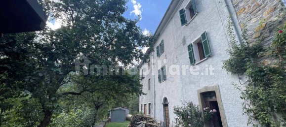 4 bedrooms House in Bardi, Italy No. 267312 3