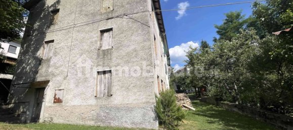 4 bedrooms House in Bardi, Italy No. 267312 4