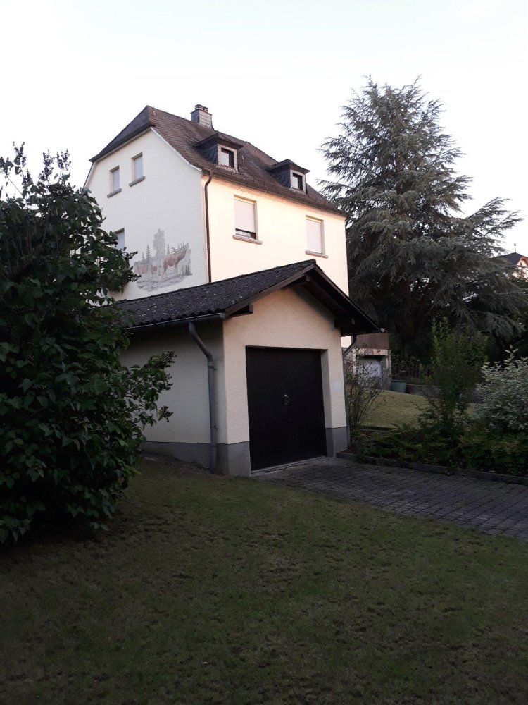 8 rooms House in Rhein-Hunsruck, Germany No. 292267
