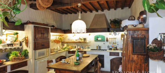 8 bedrooms House in Castellina in Chianti, Italy No. 57550 19