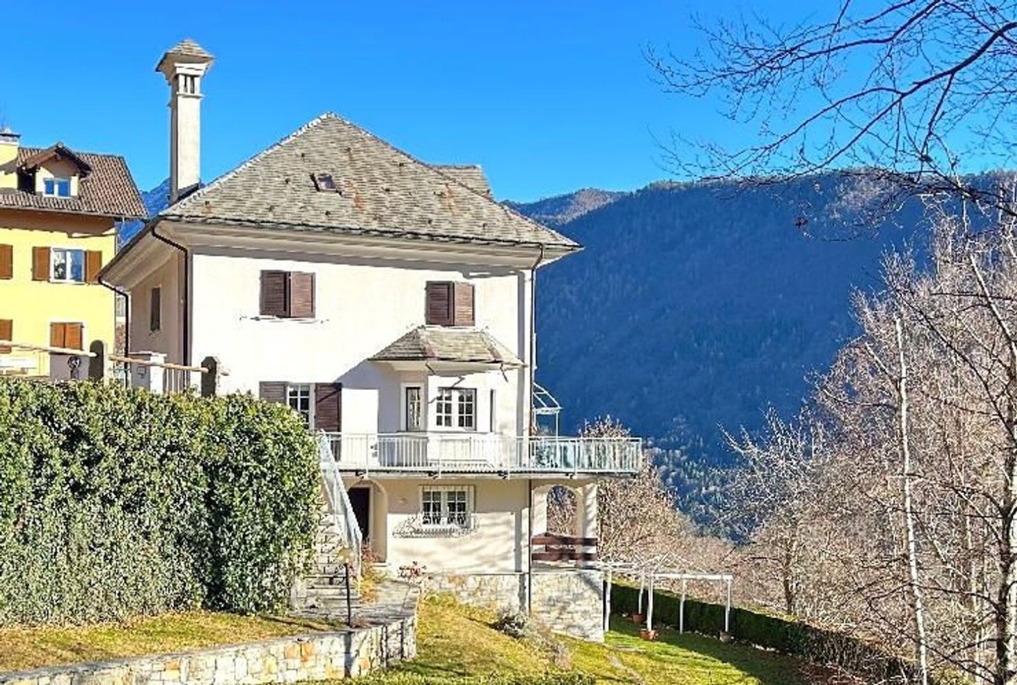 9 rooms Villa in Villette, Italy No. 148404