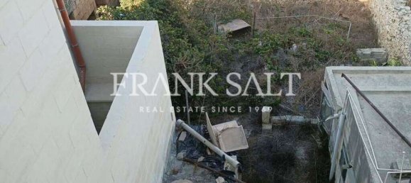 3 bedrooms Townhouse in Zabbar, Malta No. 2484 7