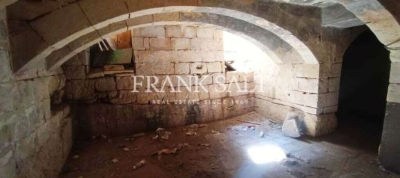 3 bedrooms Townhouse in Zabbar, Malta No. 2484 9