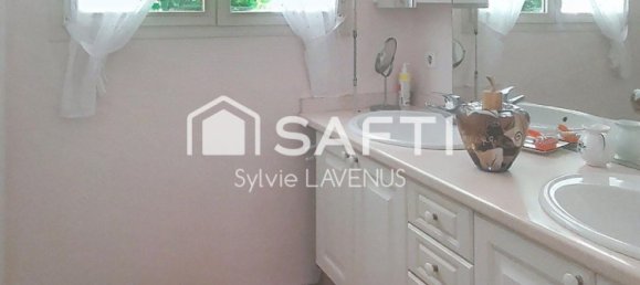 4 Schlafzimmer Haus in Soissons, France, Nr. 226316 3