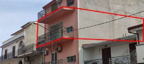 4 rooms Apartment in Melito di Porto Salvo, Italy No. 187261 2