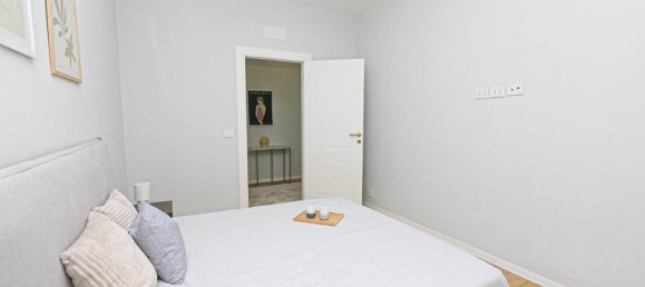 Квартира с 5 комнатами в Генуя, Италия № 32534 40