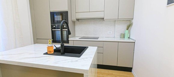 Квартира с 5 комнатами в Генуя, Италия № 32534 8