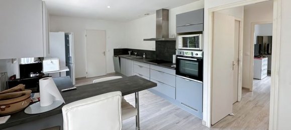 2 bedrooms House in Dordives, France No. 225253 6