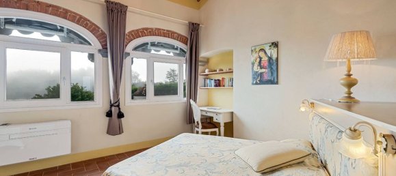 4 bedrooms Villa in Reggello, Italy No. 160152 20
