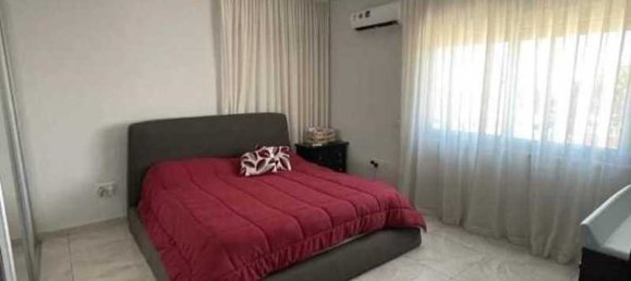 5 bedrooms House in Kolossi, Cyprus No. 10727 10