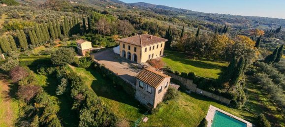 6 bedrooms Villa in Vinci, Italy No. 60022 24