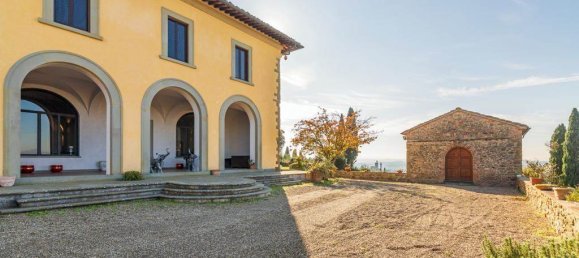 6 bedrooms Villa in Vinci, Italy No. 60022 28