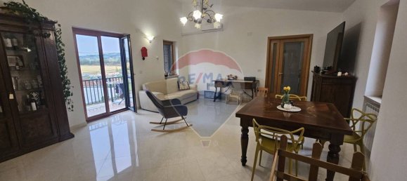 Дом с 2 спальнями в Франьето Монфорте, Италия № 278693 10