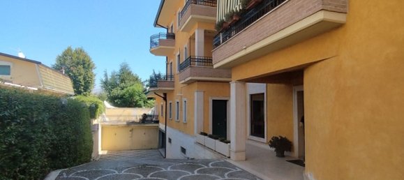 4 Schlafzimmer Wohnung in Avezzano, Italy, Nr. 337094 2