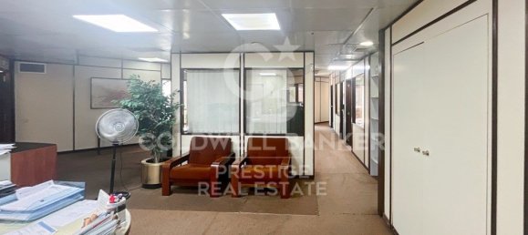 253m² Office in Eixample, Spain No. 85953 13