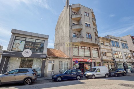 Gebäude in Vila Nova de Gaia, Portugal 138m², Nr. 64950