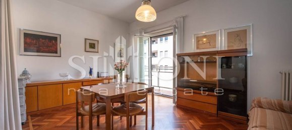 2 bedrooms Apartment in Varese, Italy No. 312507 2