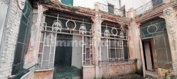 1520m² Building in Terni, Italy No. 286065 5