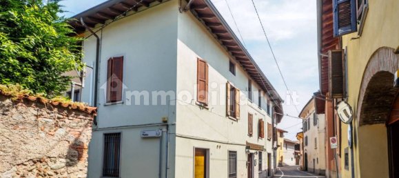 Propiedad comercial de 5 habitaciónes en Urgnano, Italy No. 259134 13