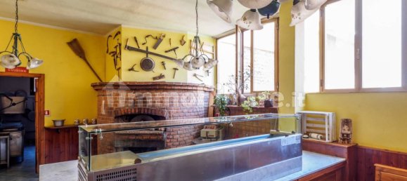 Propiedad comercial de 5 habitaciónes en Urgnano, Italy No. 259134 32