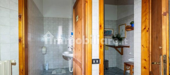 Propiedad comercial de 5 habitaciónes en Urgnano, Italy No. 259134 7
