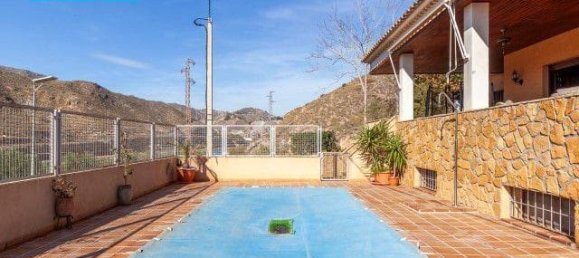 4 bedrooms Villa in Cuevas del Almanzora, Spain No. 286974 2