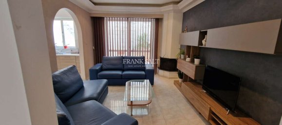 3 غرف نوم منزل في Swatar, Malta رقم 8084 3